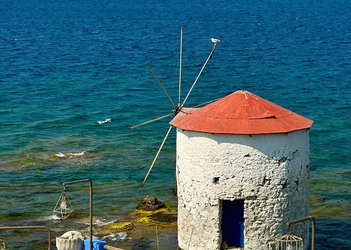 Effie's 公寓式酒店 Alinda (Leros)