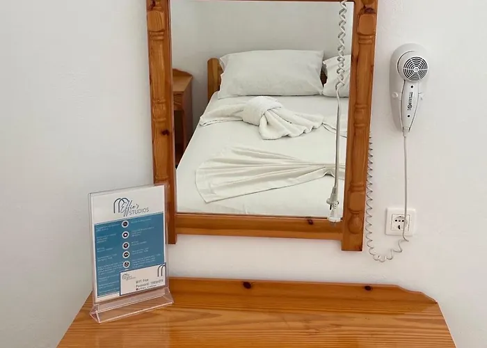 Effie's 4* أليندا